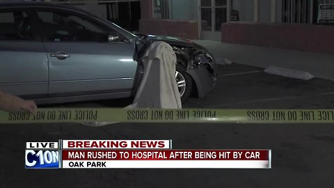 Man struck by car in Oak Park