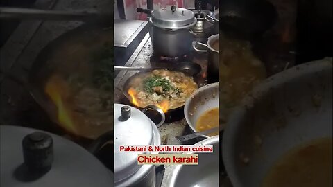 Chicken karahi | Pakistani & North Indian cuisine #chickenkarahi #tasty #pakistani #indian #shorts