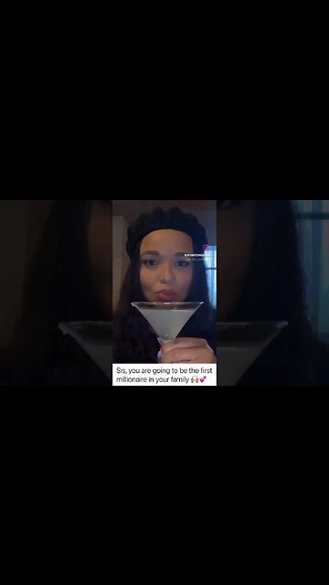 DROP A 🤑 TO CLAIM YOUR MILLIONAIRE BAG! Cheers 🥂