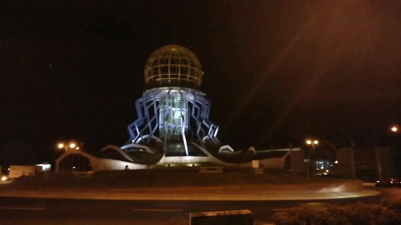 Gorzów Wielkopolski nocą.