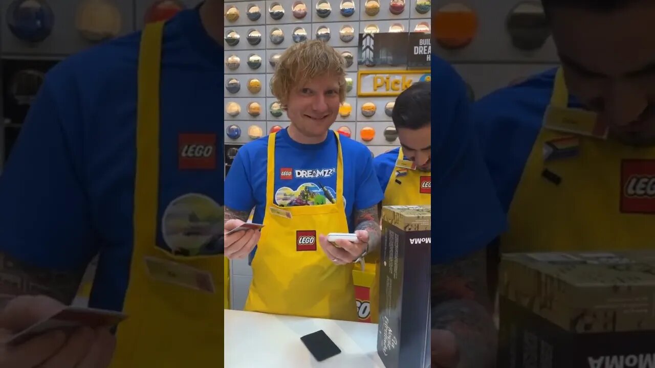 Ed Sheeran Buys This Lady Lego Sets (via: Noellephilippe) #music #edsheeran #lego