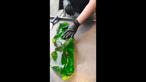 Sour Apple Candy 🍏🍭 #candymaking #asmr