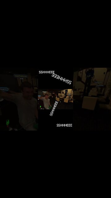 SSSHHHEEEE - VRChat #Shorts 2