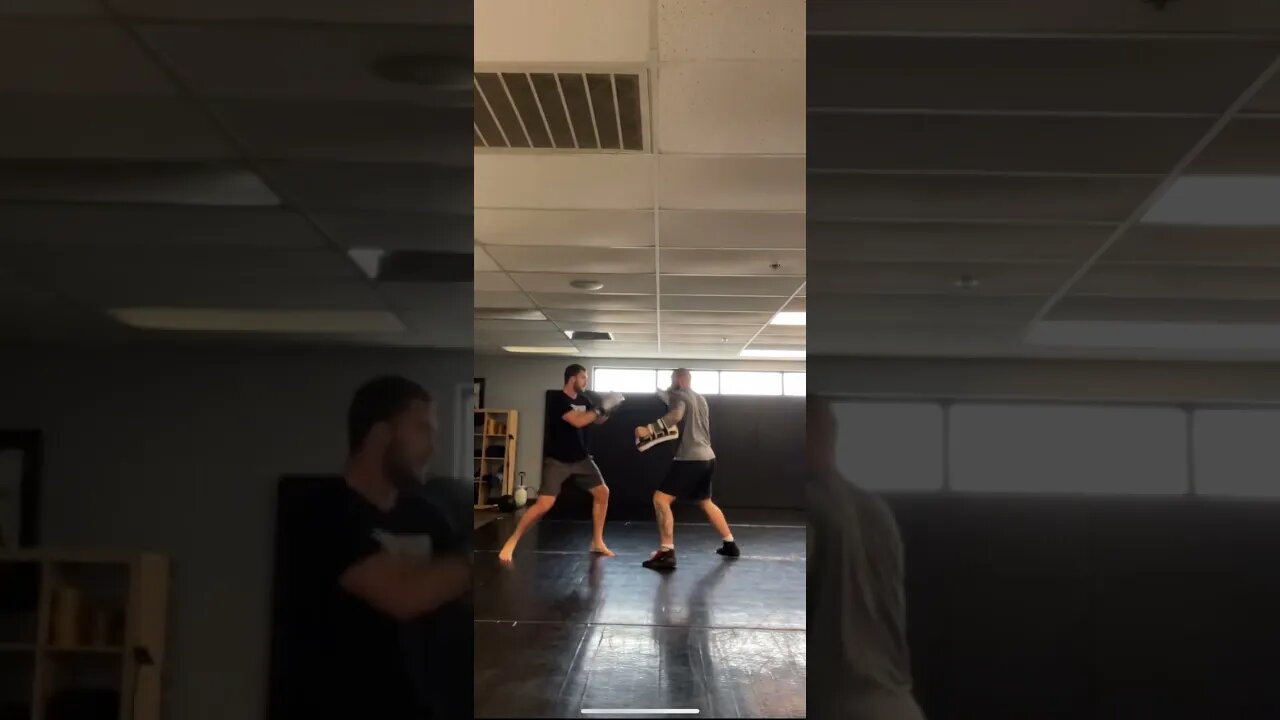 Hands are getting sharper #shorts #mma