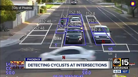 Phoenix researching ways to allow bicyclists to trigger traffic lights