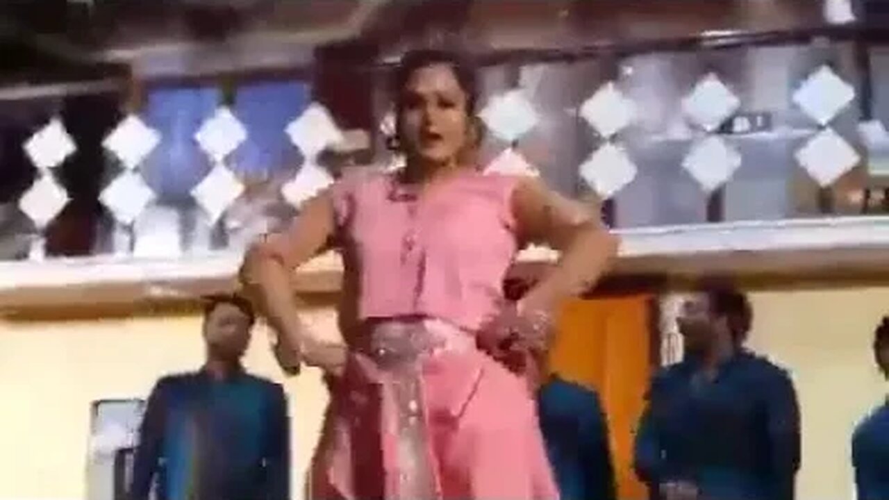 Jiya Butt New Hot Mujra In Ciroz Theatre Rawalpindi