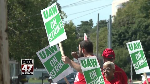 UAW strikers can sign up for health insurance next week