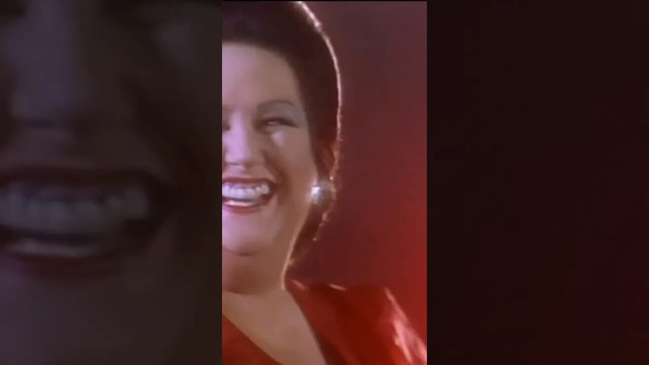 Freddie Mercury & Montserrat Caballé - The Golden Boy (Short) #freddiemercury #thegoldenboy #1988