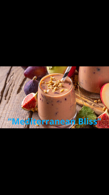 Mediterranean Bliss: Create the Ultimate Spiced Fig & Coconut Smoothie