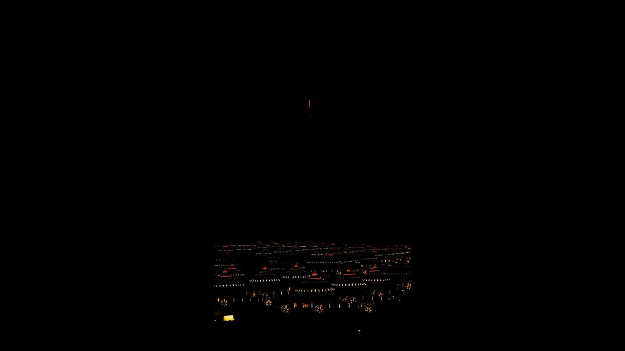 Who's waiting for new year? ✨✨✨💥💥🎉🎊