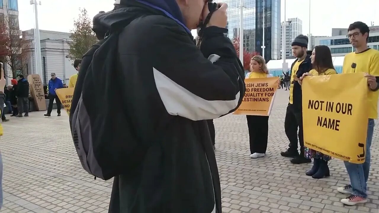 Jewish protesters against Boycott Bill, Tory Party Conference