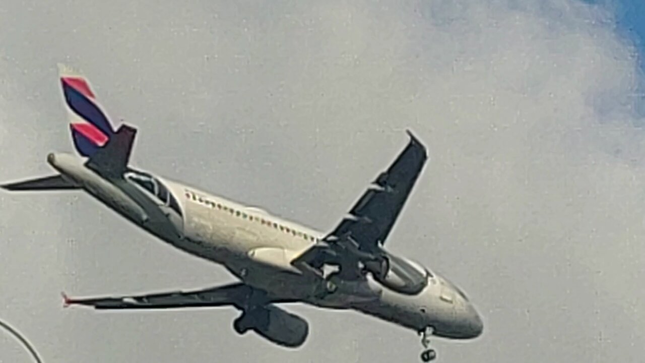 Airbus A320 PR-MYT coming from Brasília to Fortaleza