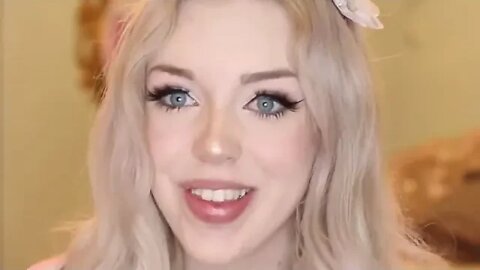 DO NOT DOWNLOAD the Talking Angela App at 3 AM SCARY SHE CALLED ME-Lyssy Noel *Reuploaded*