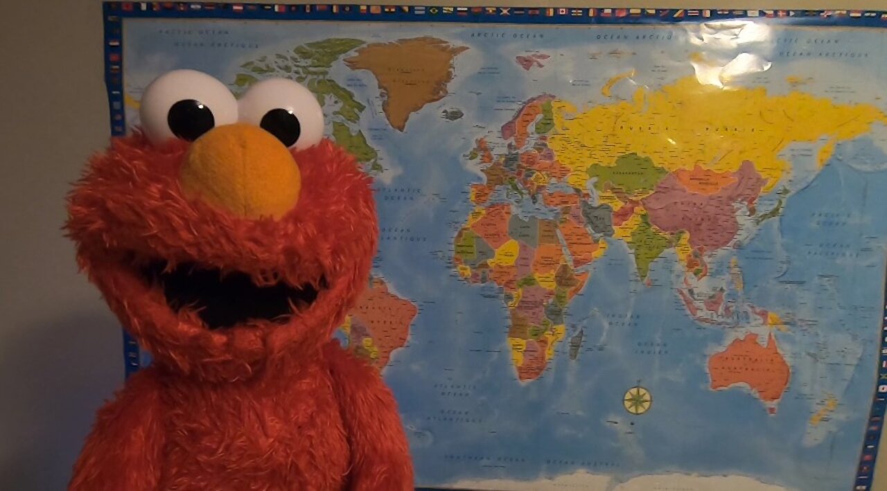 Woody, Elmo and Friends - Learn the World Map with Elmo!