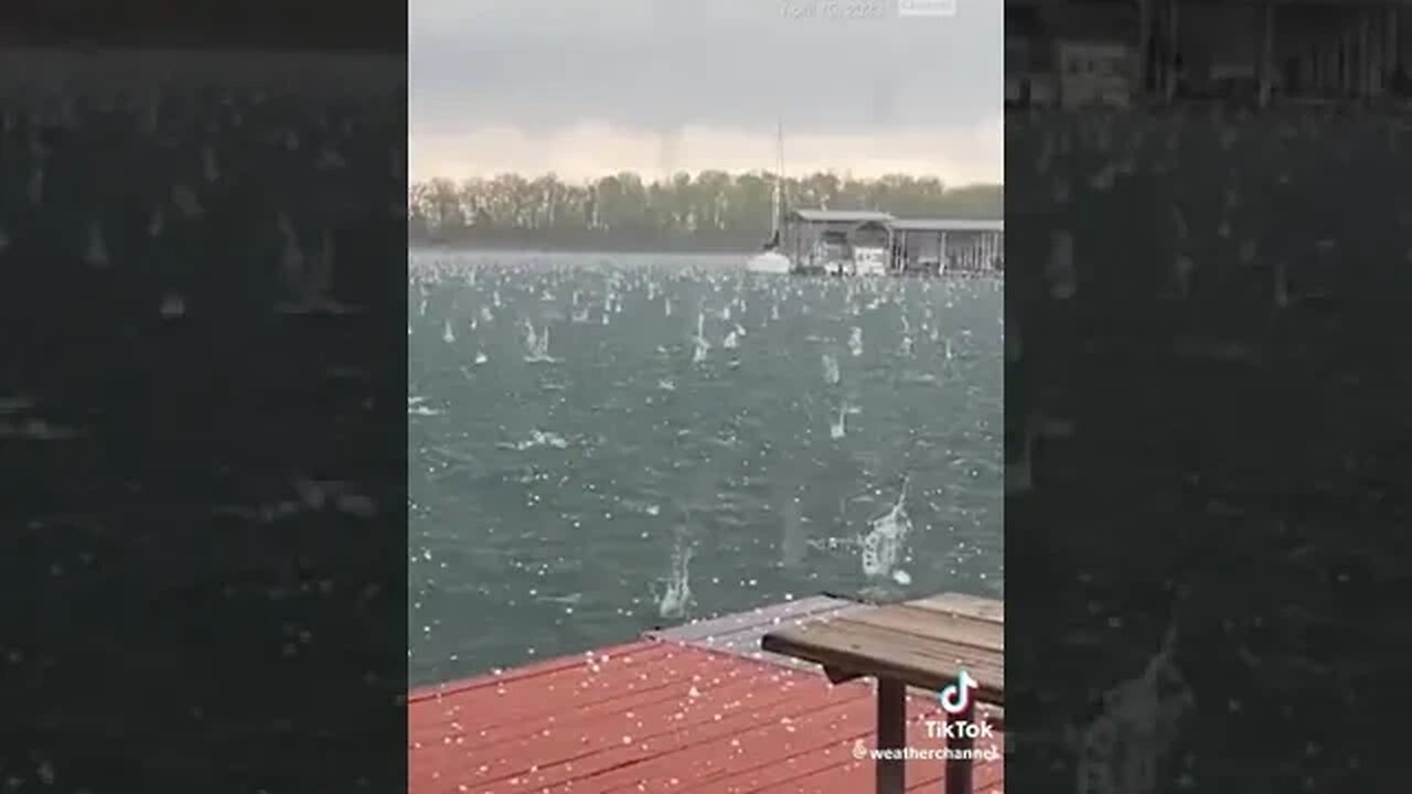 look at all of hail in Missouri wow hope everything is safe