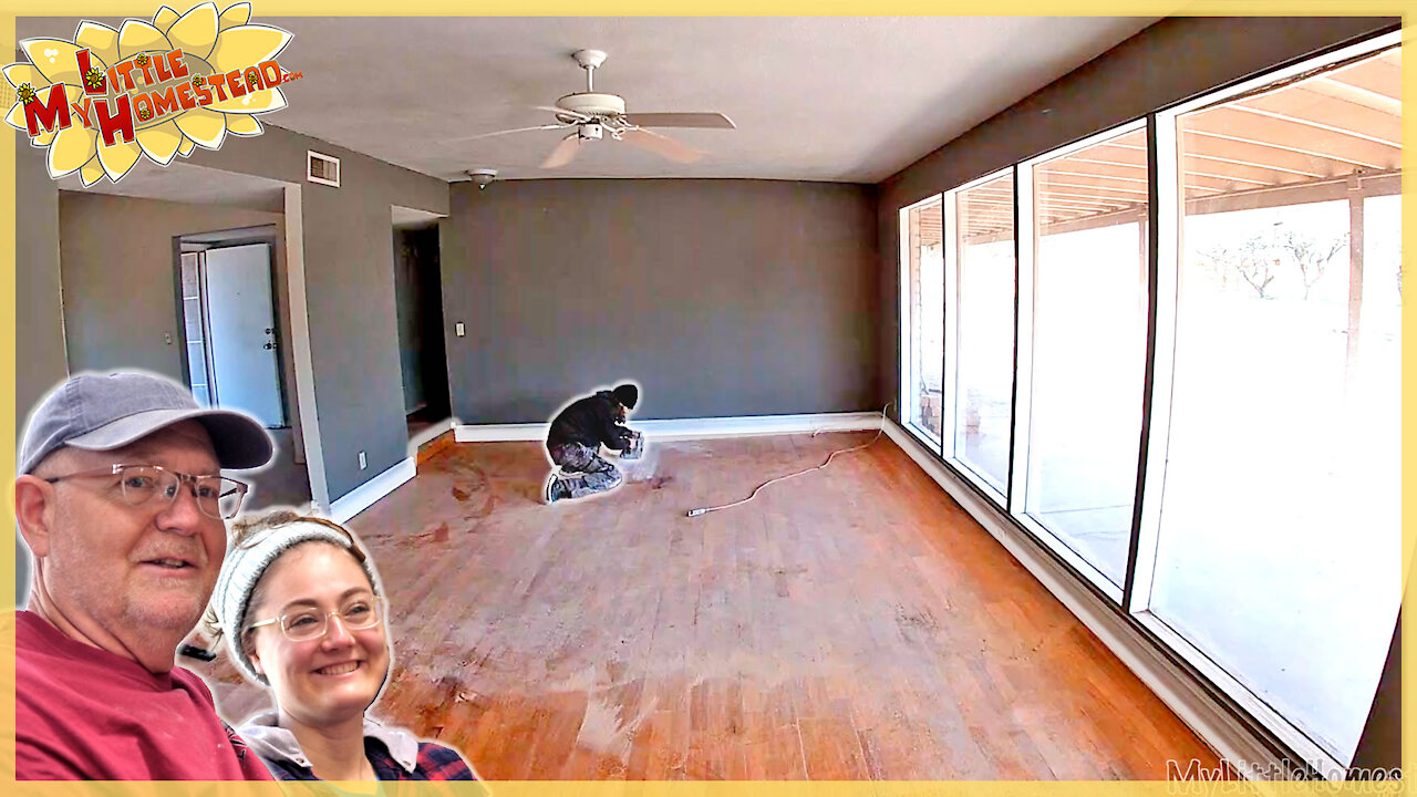 How We Became Mortgage Free, Restore Wood Floor & Garen & Ellie are Back! | Weekly Peek Ep220