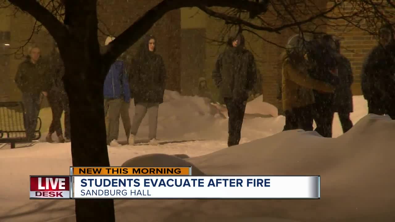 Stove fire at UWM Sandburg Residence Hall forces thousands of students to evacuate