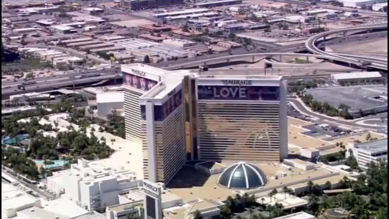 Mirage Hotel announces reopen date