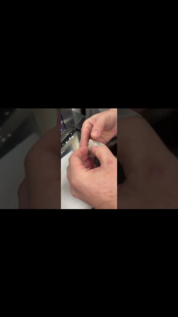 Making Solventless Rosin has never been easier! Rosin Made Simple®Learn more at NugSmasher.com