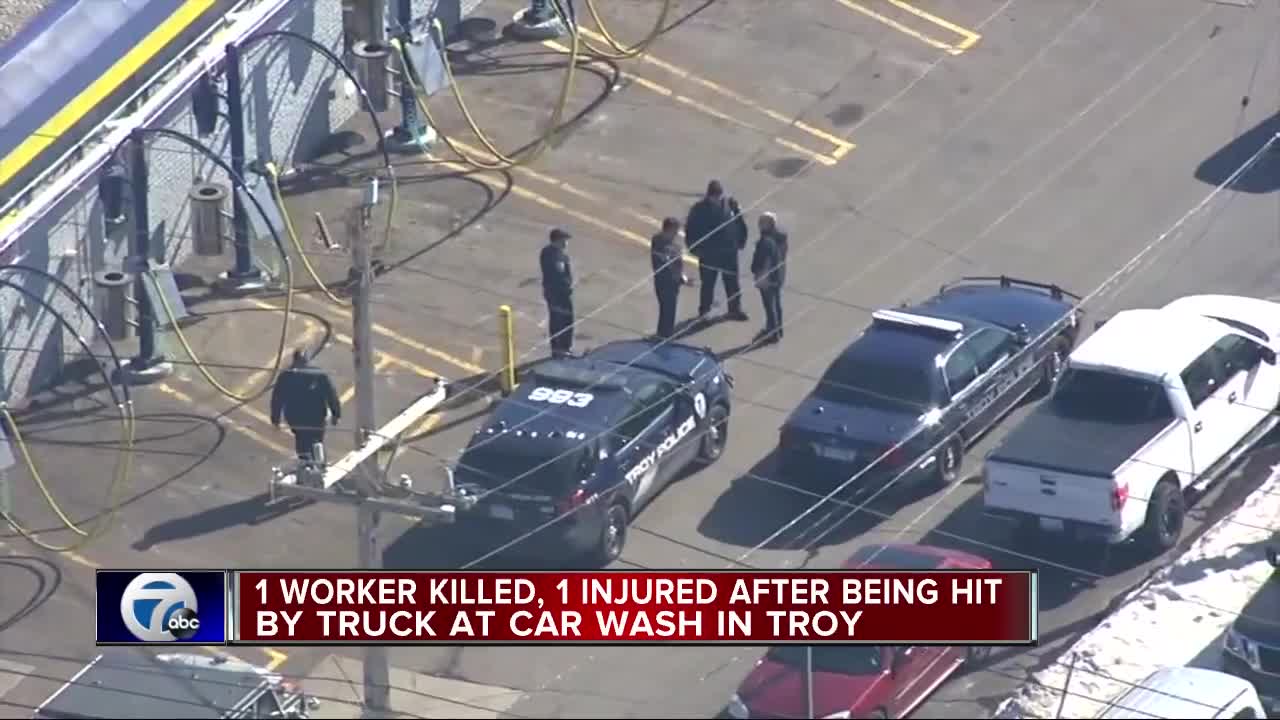 Police: Employee killed after being crushed at Jax Kar Wash in Troy