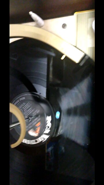 Elvis Presley. Voice of Music phono player