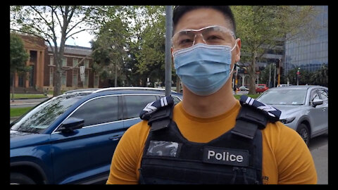 Australian G_E_S_T_A_P_O harassing people