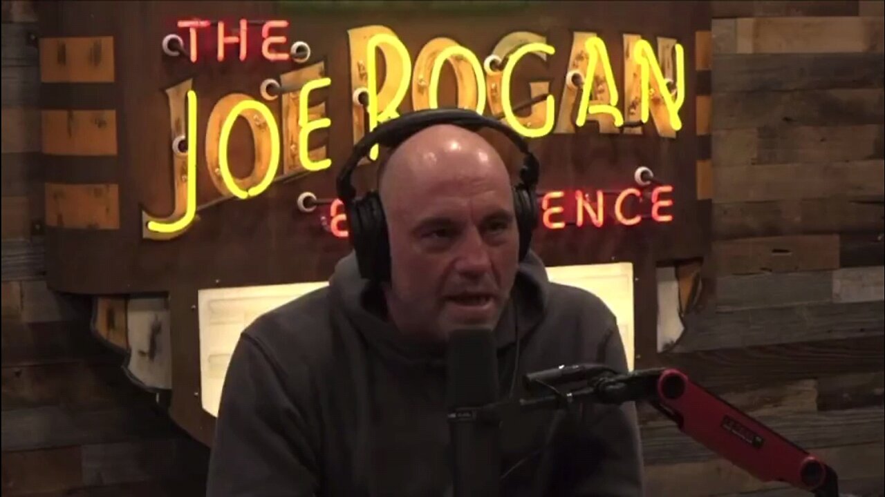 Joe Rogan & Antonio Garcia Martinez on big tech companies operations