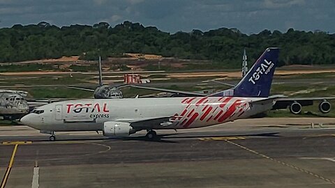 Boeing 737-300F PR-AJY taxiing after landing,Boeing 737-300F PS-TOT aborted takeoff