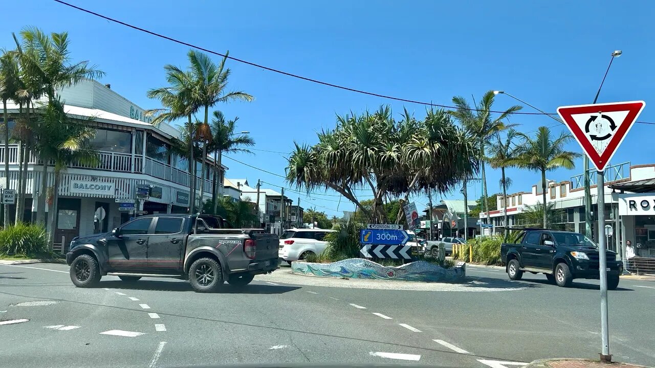 Driving to Byron Bay from Gold Coast || M1 Pacific Highway || QLD - NSW