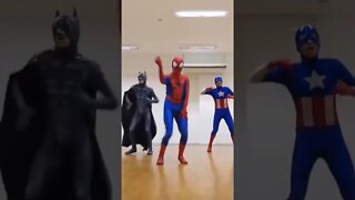 DANÇANDO CAPITÃO AMÉRICA, THE FLASH, BATMAN E HOMEM-ARANHA DA LIGA DA ALEGRIA, LIKE