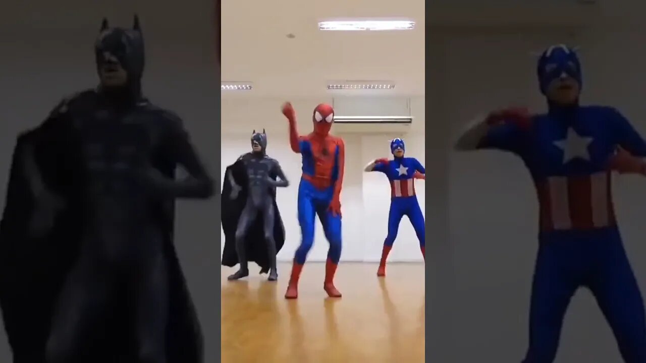 DANÇANDO CAPITÃO AMÉRICA, THE FLASH, BATMAN E HOMEM-ARANHA DA LIGA DA ALEGRIA, LIKE