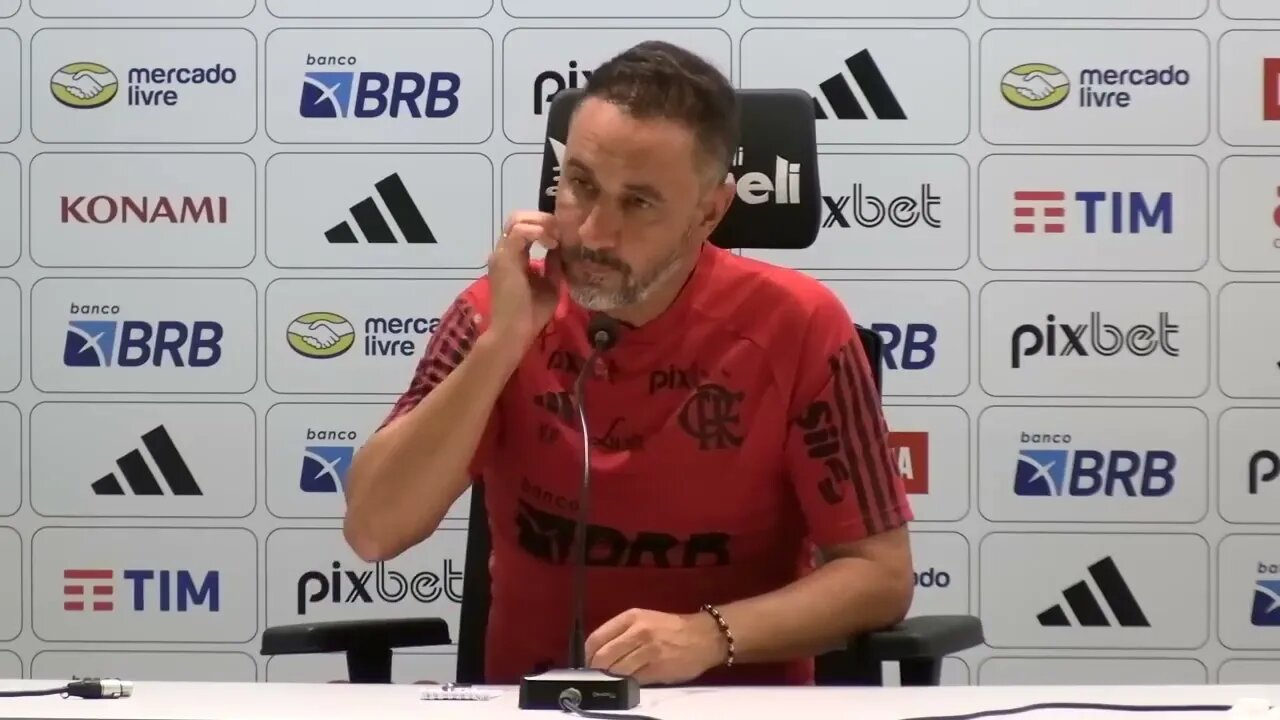 VITOR PEREIRA FALA SOBRE PRESSÃO PARA DEMISSÃO! RESPONDE TORCIDA APÓS SER CHAMADO DE BURRO! CRITICOU