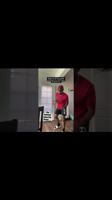 When the 10/10 you were plotting on comes to you.. tiktoks dance #funnyreel #comedy #shorts #viral