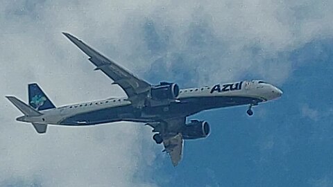 Embraer 195 E2 PS-AEV coming from Recife to Fortaleza