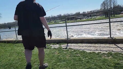 Bass fishing the FOX river. S elgin dam part 2 of 2