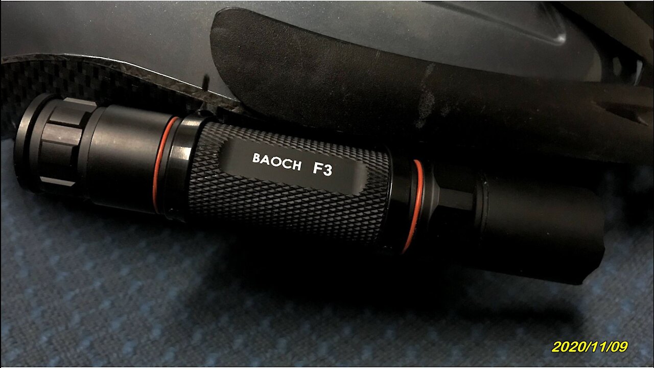 20_1114 Baoch F3 Flashlight