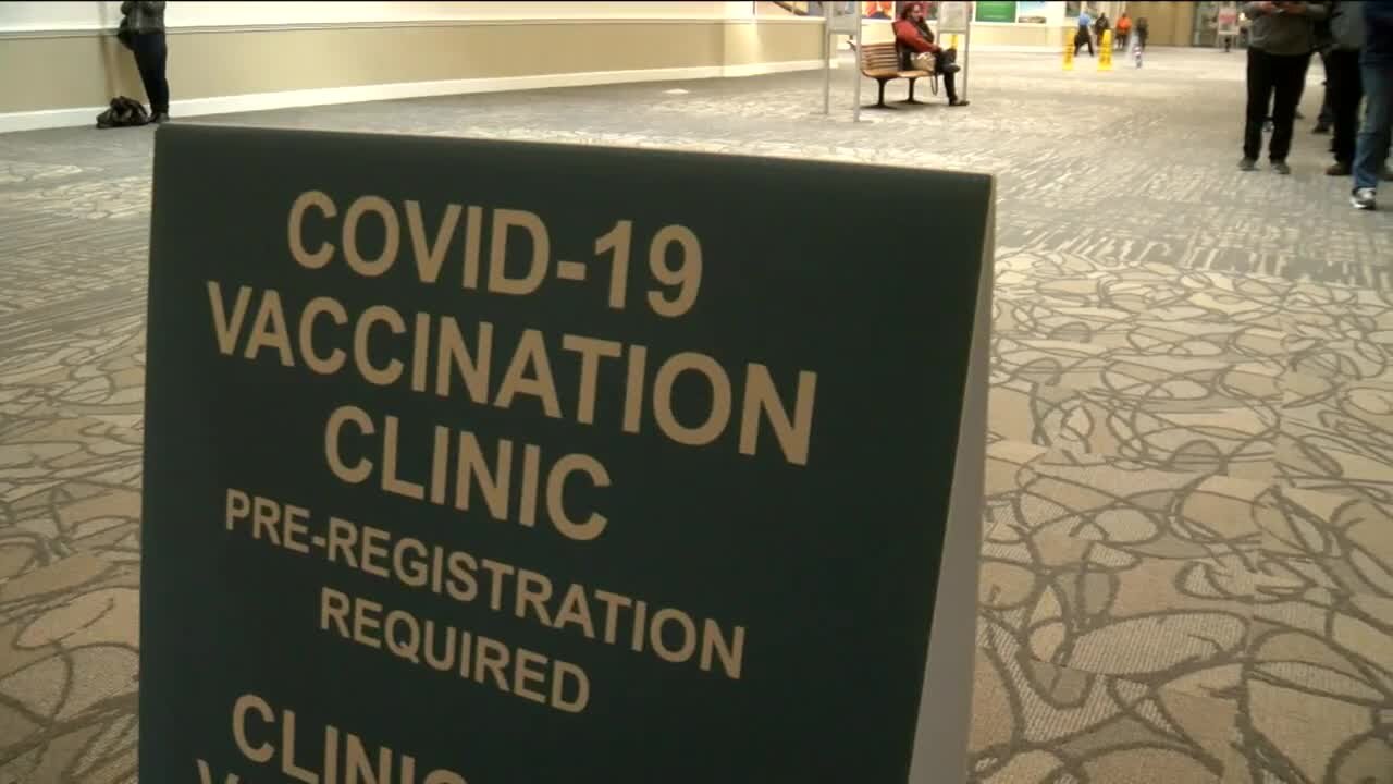 New COVID-19 vaccination clinic opens in Racine’s Regency Mall