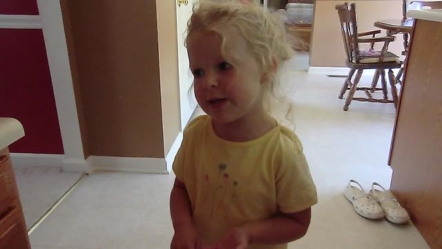 Tot Girl Invents New Names For Week Days