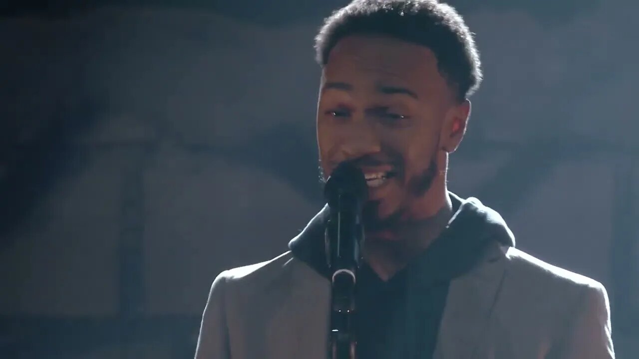 KMO & Friends – Same 5 Hoodies (Liberty University Coffeehouse: Christmas in the City 2022)