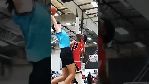 Rate this dunk…🫢 (1-10)