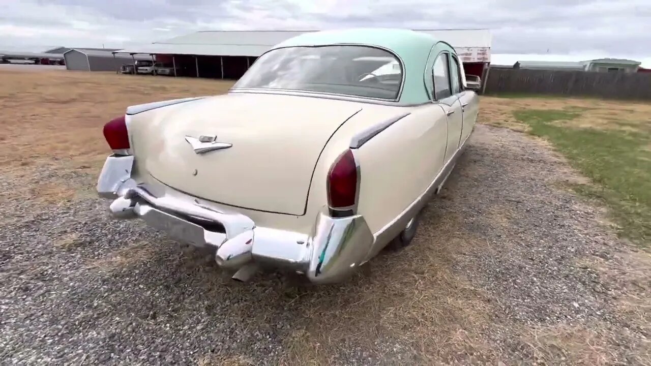 1953 Kaiser Manhattan