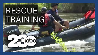 Swift Water Rescue Team trains at Lake Ming