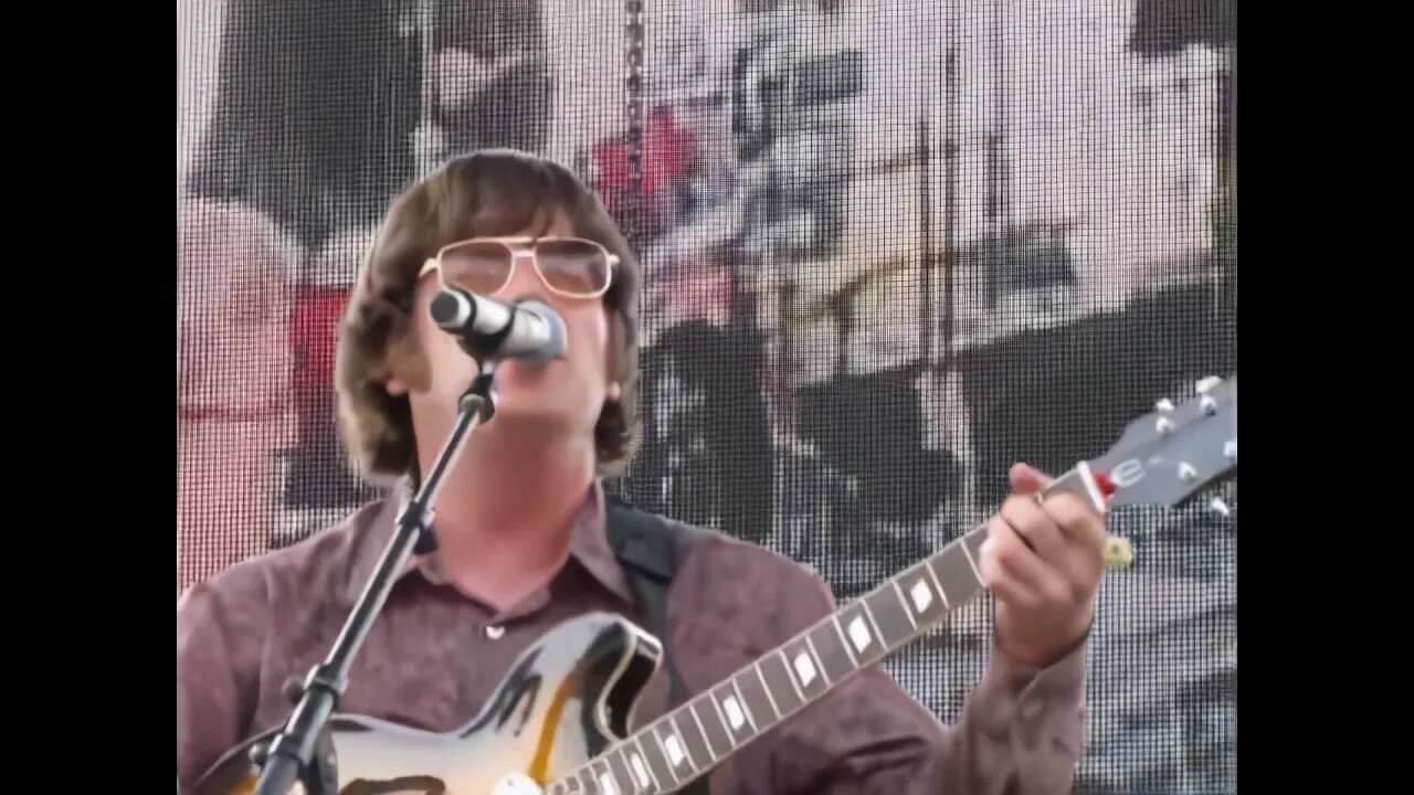 Britbeat (Beatles Tribute) - And Your Bird Can Sing [remixed, remastered video]