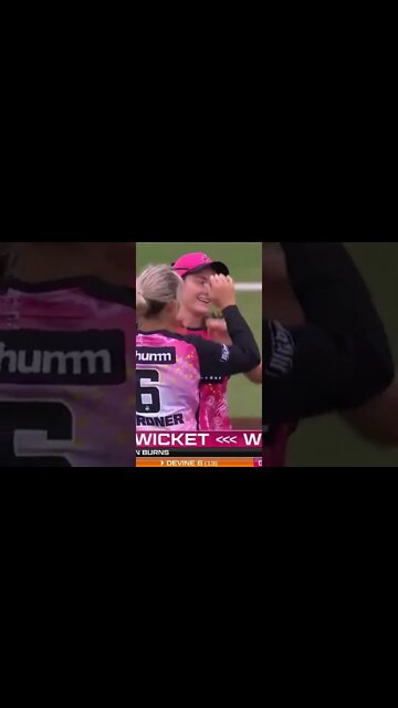 Ashleigh Gardner vs Sophie Devine , wbbl 2022 , Sydney Sixers Women vs Perth Scorchers Women
