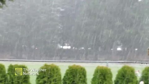 Relentless downpour of hail in Nanaimo, B.C.