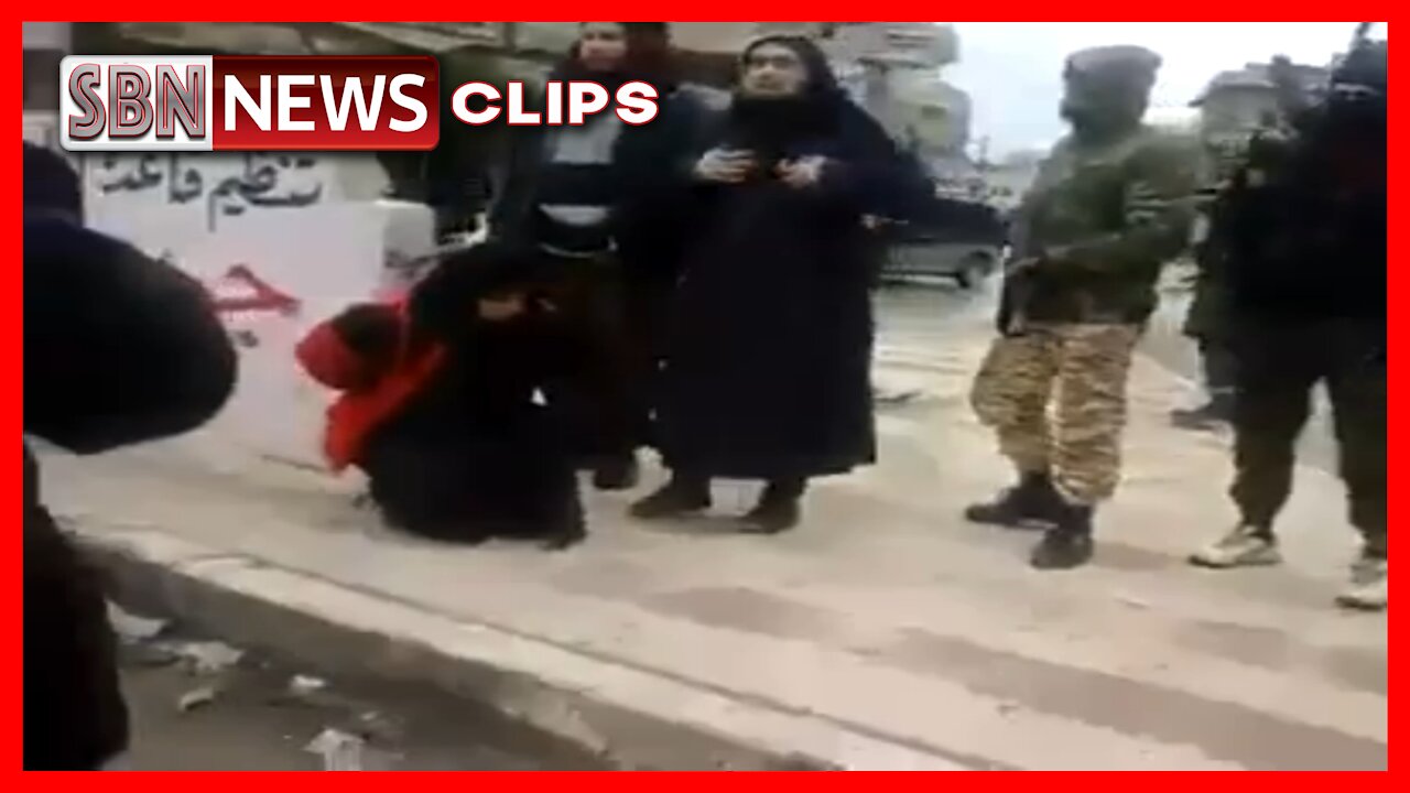 Taliban Execute a Female on the Streets - 3139