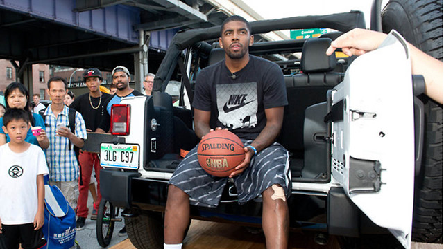 Kyrie Irving Left STRANDED on the Street After Jeep Breaks Down