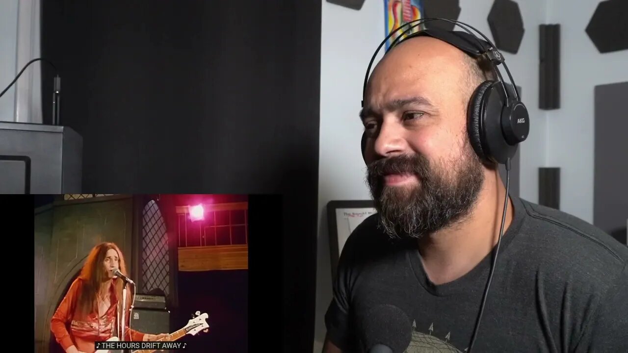 Rush Reaction: Classical Guitarist react to RUSH Fly By Night