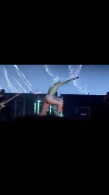 Justin Bieber Getting Cancelled After Filmed Doing "Seig Heil" at Concert in Finland