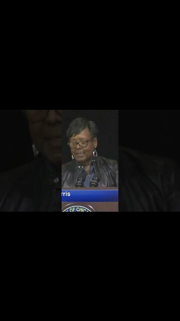 Diversity, Inclusion, and Equity (DIE) in Chicago when 250-500 Migrants Join Community. #shorts